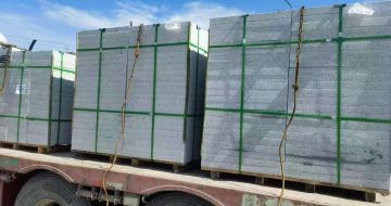 娄底 芝麻白花岗岩地铺石装车日常