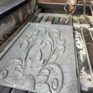 娄底 白麻别墅干挂雕花板