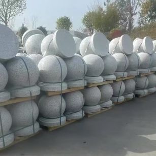 娄底 白麻花岗岩石材圆球，石球，挡车球，隔离球，景观石球，风水球等