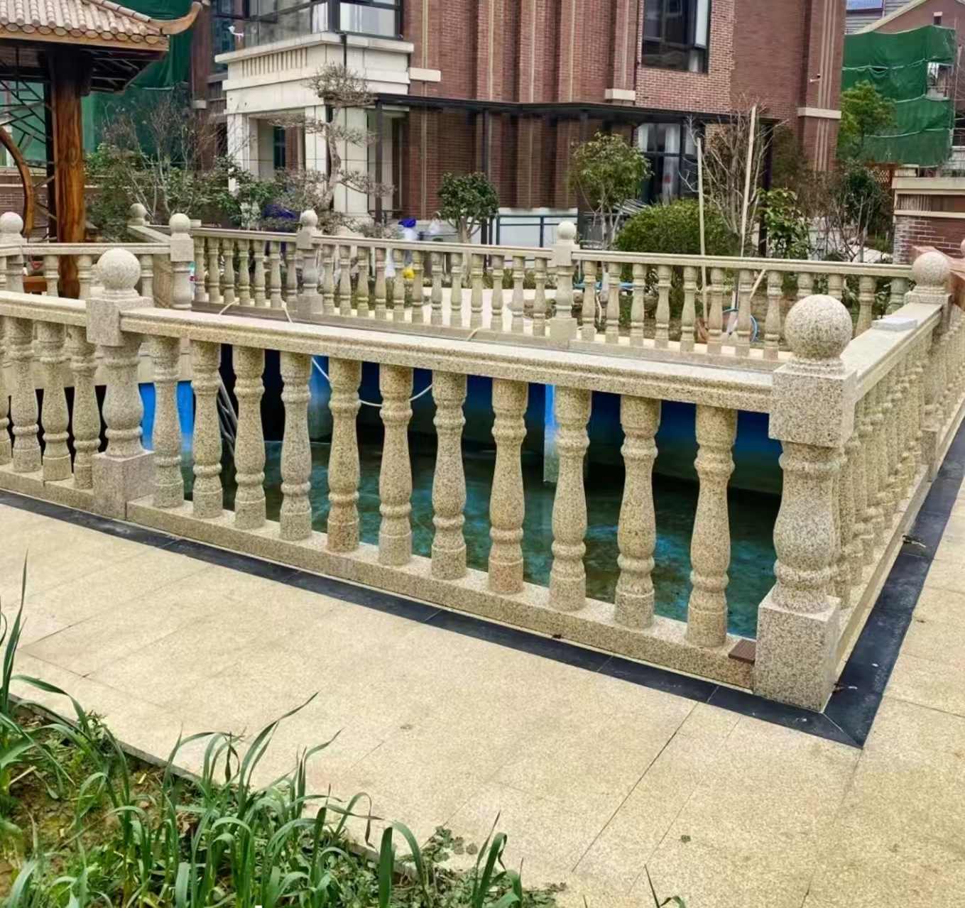 娄底黄金麻花岗岩石材栏杆，扶手，将军柱，花瓶柱