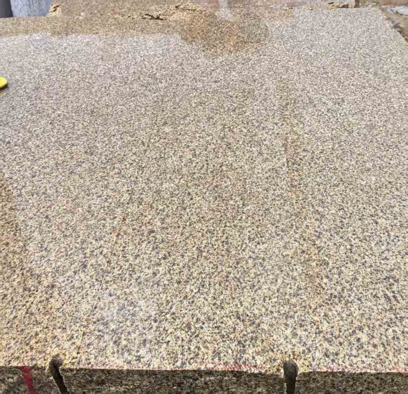 娄底 黄金麻花岗岩石材方料