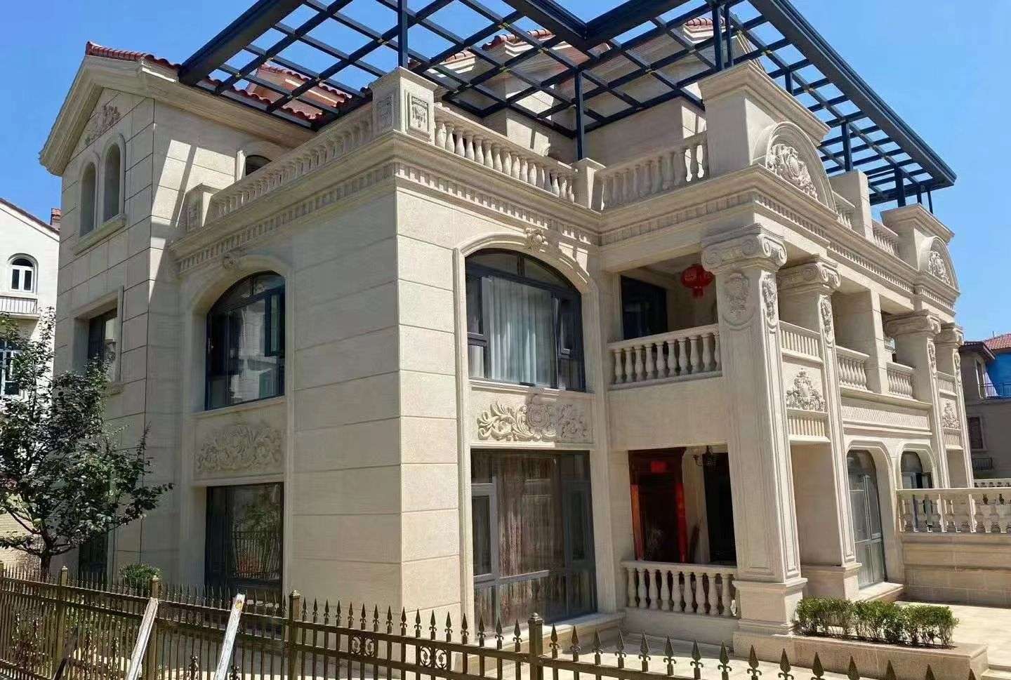 娄底 黄金麻花岗岩荔枝面别墅外墙干挂