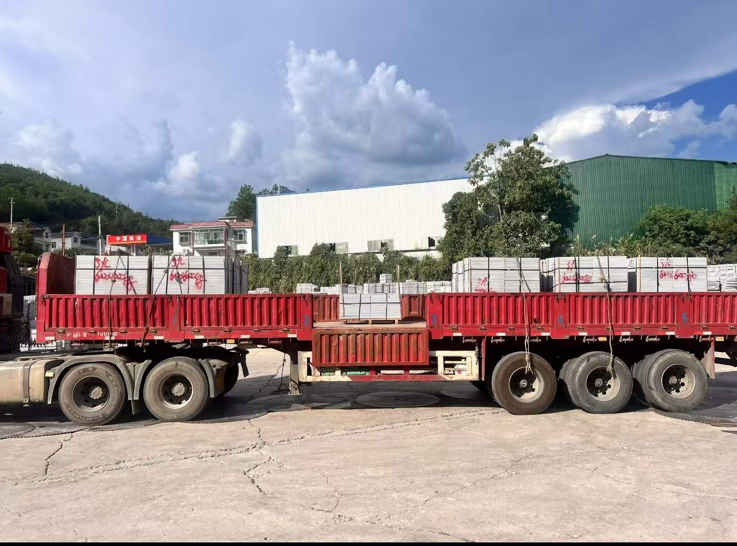 娄底 芝麻灰花岗岩地铺石出货日常