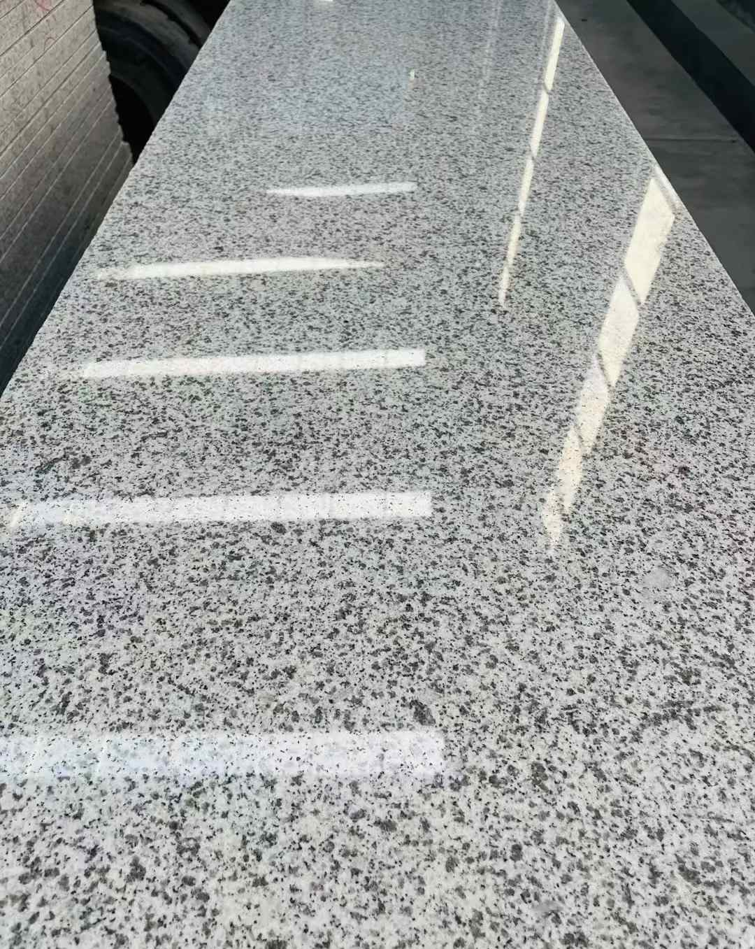 娄底 白麻花岗岩光面毛板